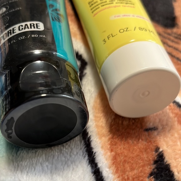 Skin care mask - Picture 2 of 4